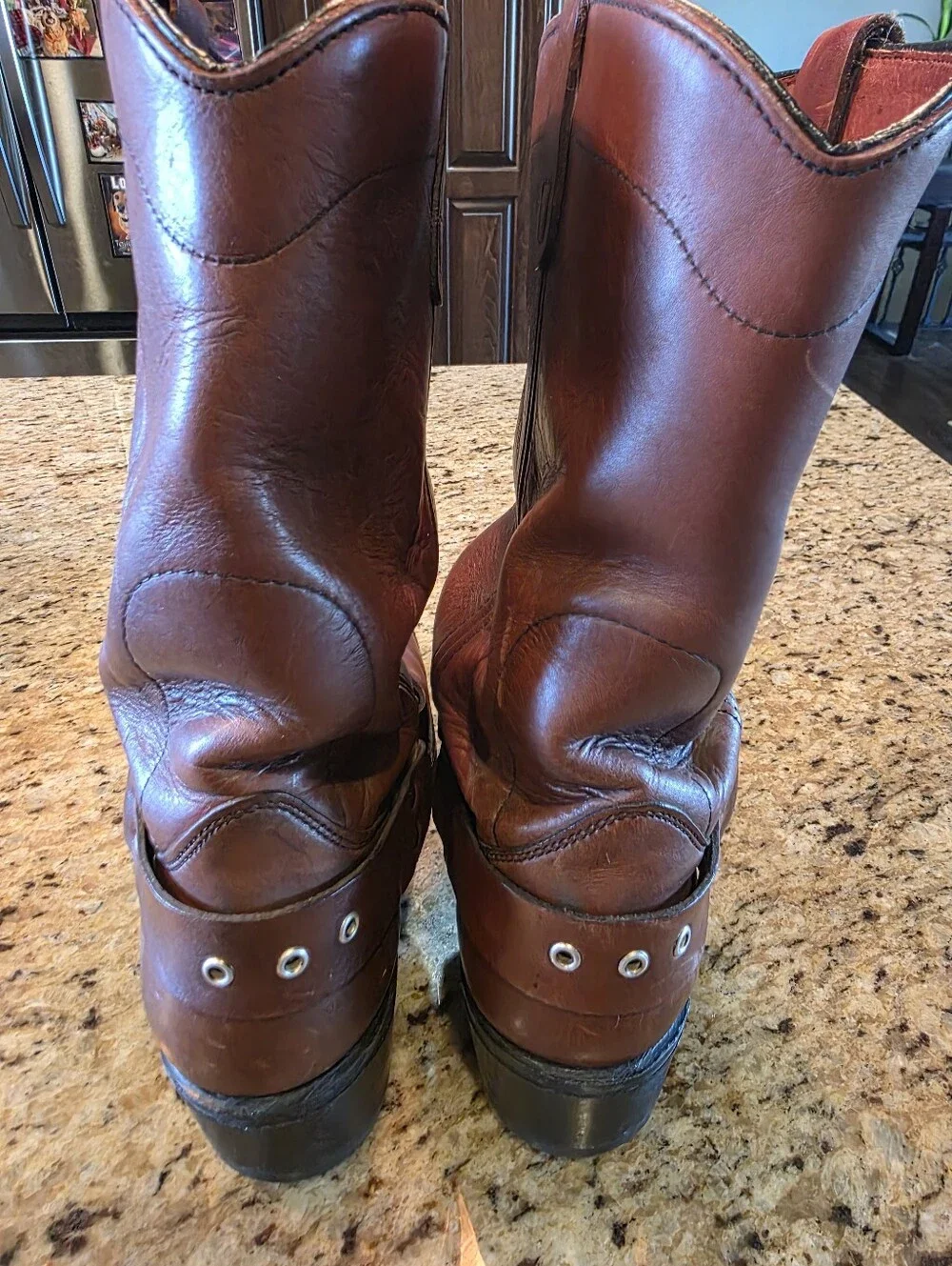 Men's Brown Leather Western Boots - USA Made Bermnas